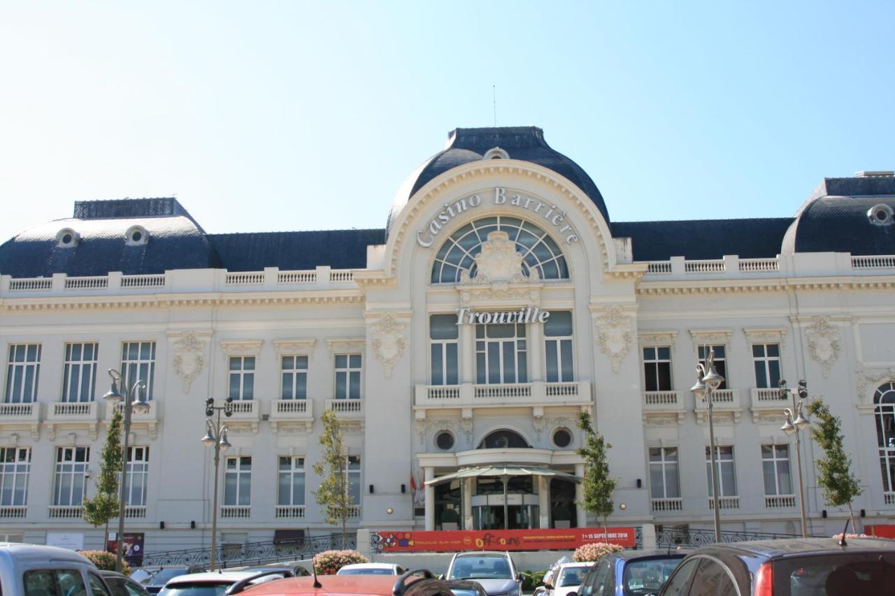 Studio En Plein Coeur De Trouville Ngoại thất bức ảnh